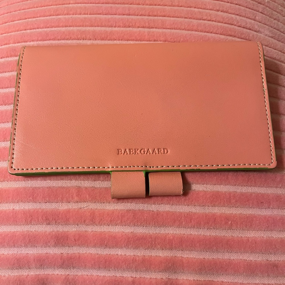 Baekgaard pink billfold
